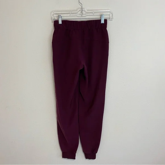 Lululemon On the Fly Jogger Pants Woven Cassis Size 0 - Picture 7 of 9